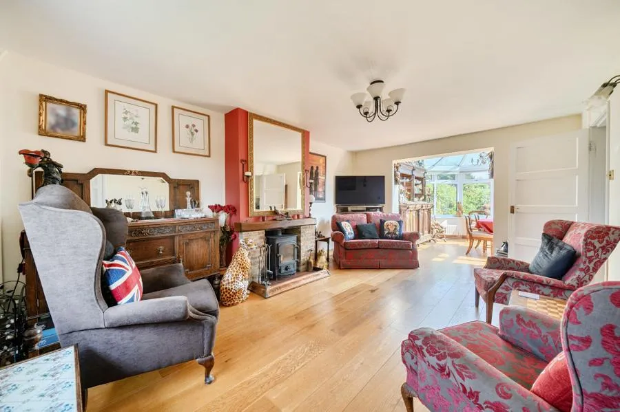 Dukes Close, Shabbington, HP18, photo 2