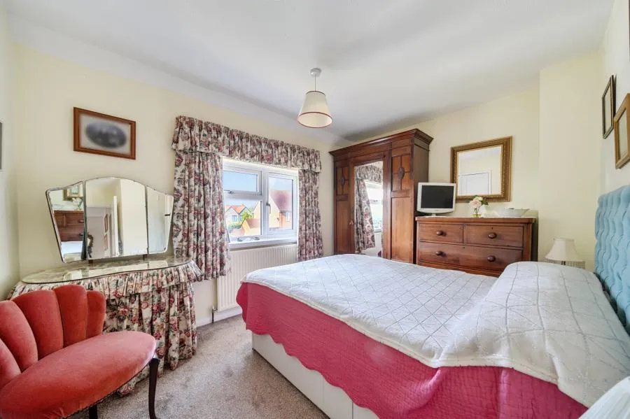 Dukes Close, Shabbington, HP18, photo 8