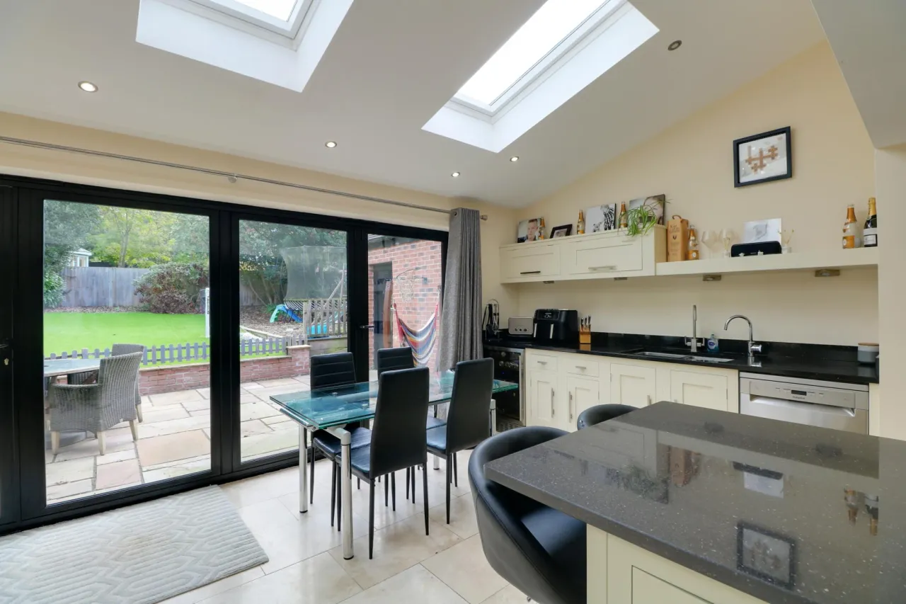 Chamberlain Court, Crewe, photo 7