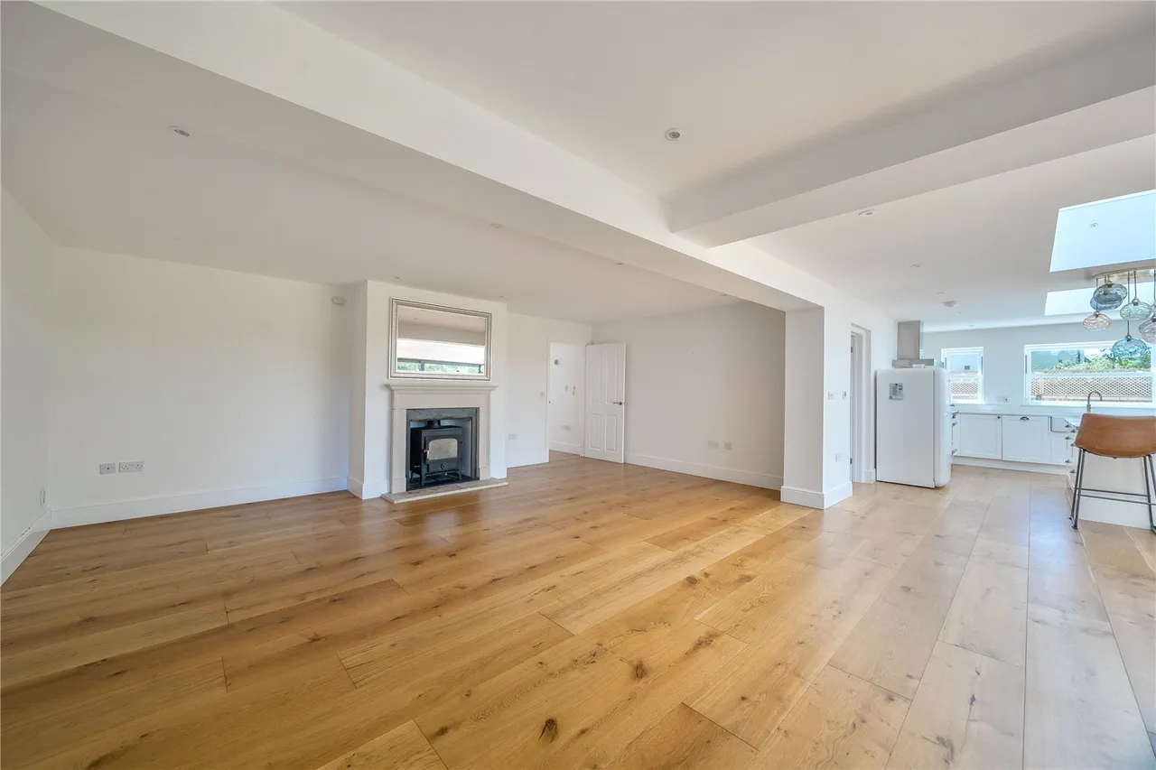 Ainstey Drive, Sparkford, BA22, photo 2