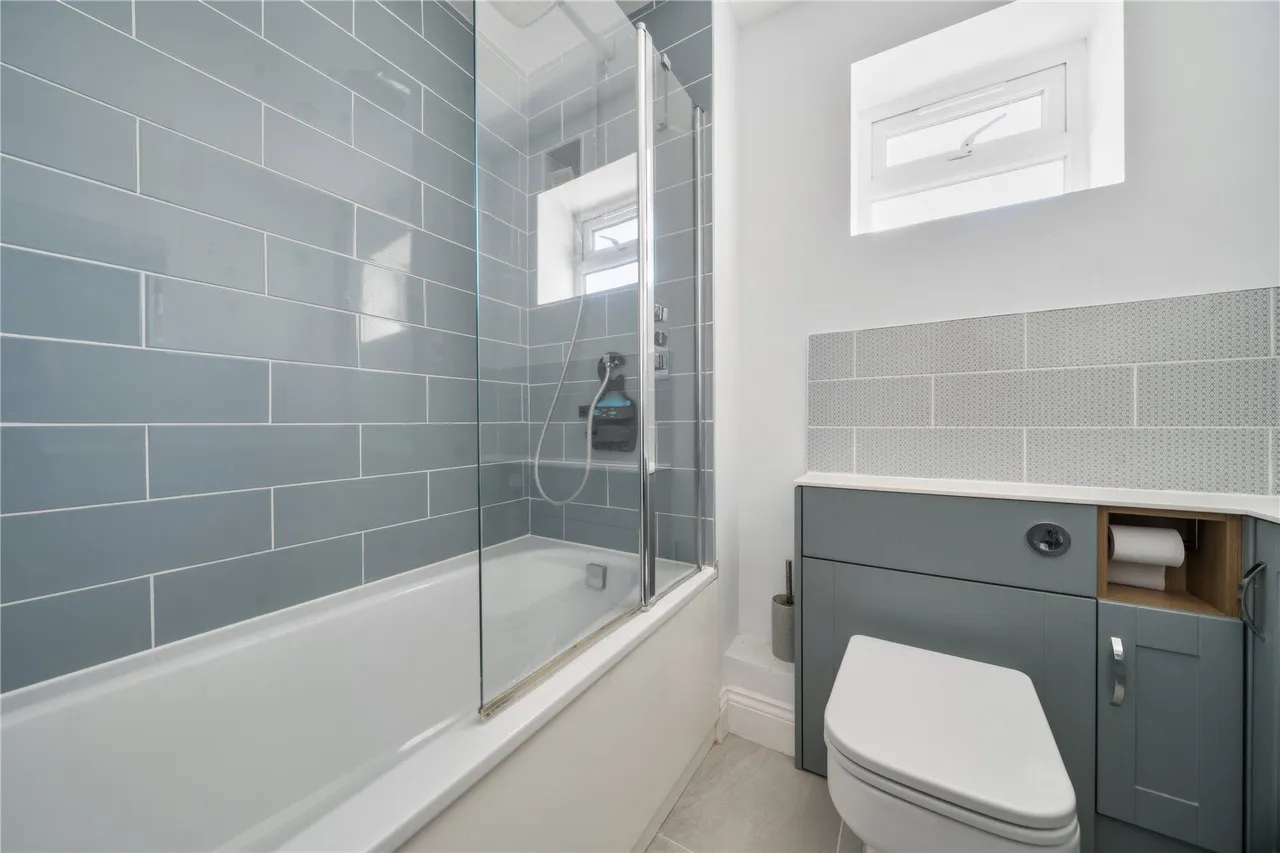 Ainstey Drive, Sparkford, BA22, photo 8