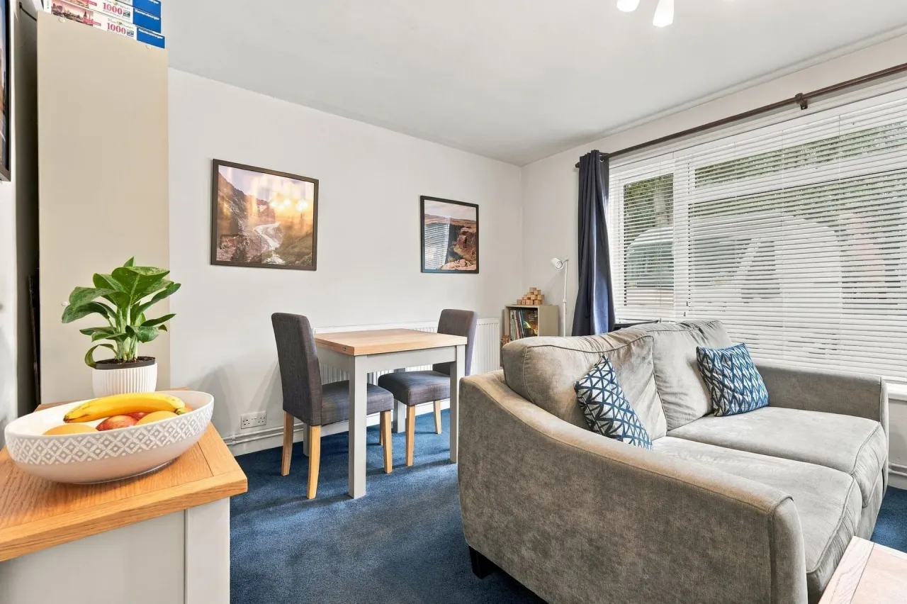 Ryder Court, Church Road, Leyton, E10, photo 3