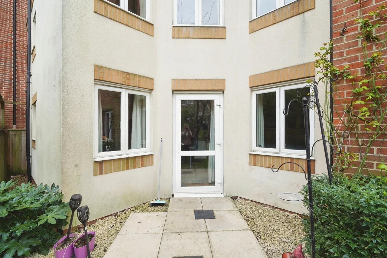 Highfield Lane, Southampton, SO17, photo 2