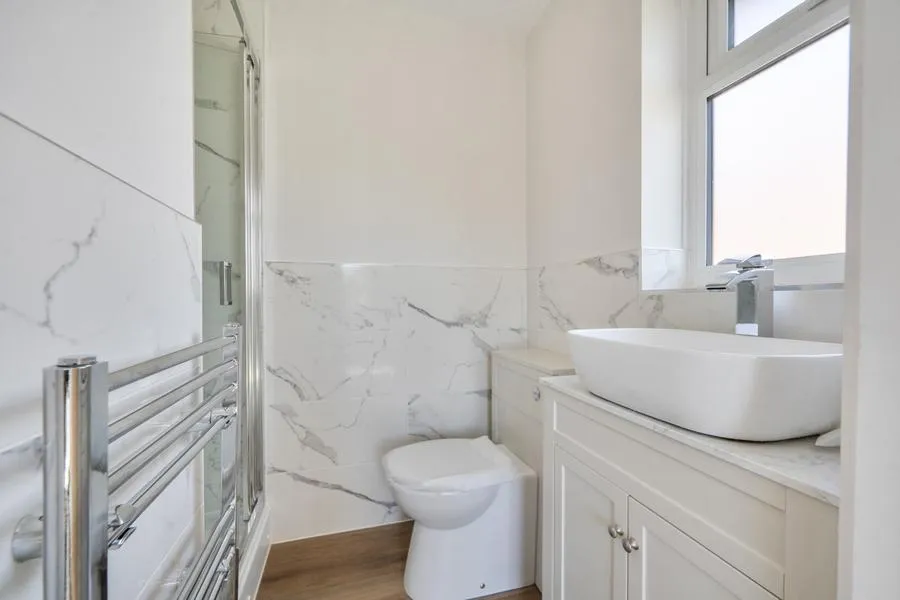 Grendon Road, Edgcott, HP18, photo 13