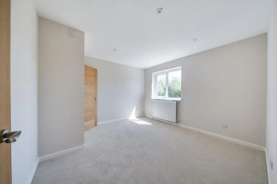 Grendon Road, Edgcott, HP18, photo 12