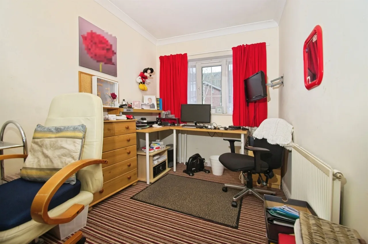 Beech Grove, Ebbw Vale, NP23, photo 14