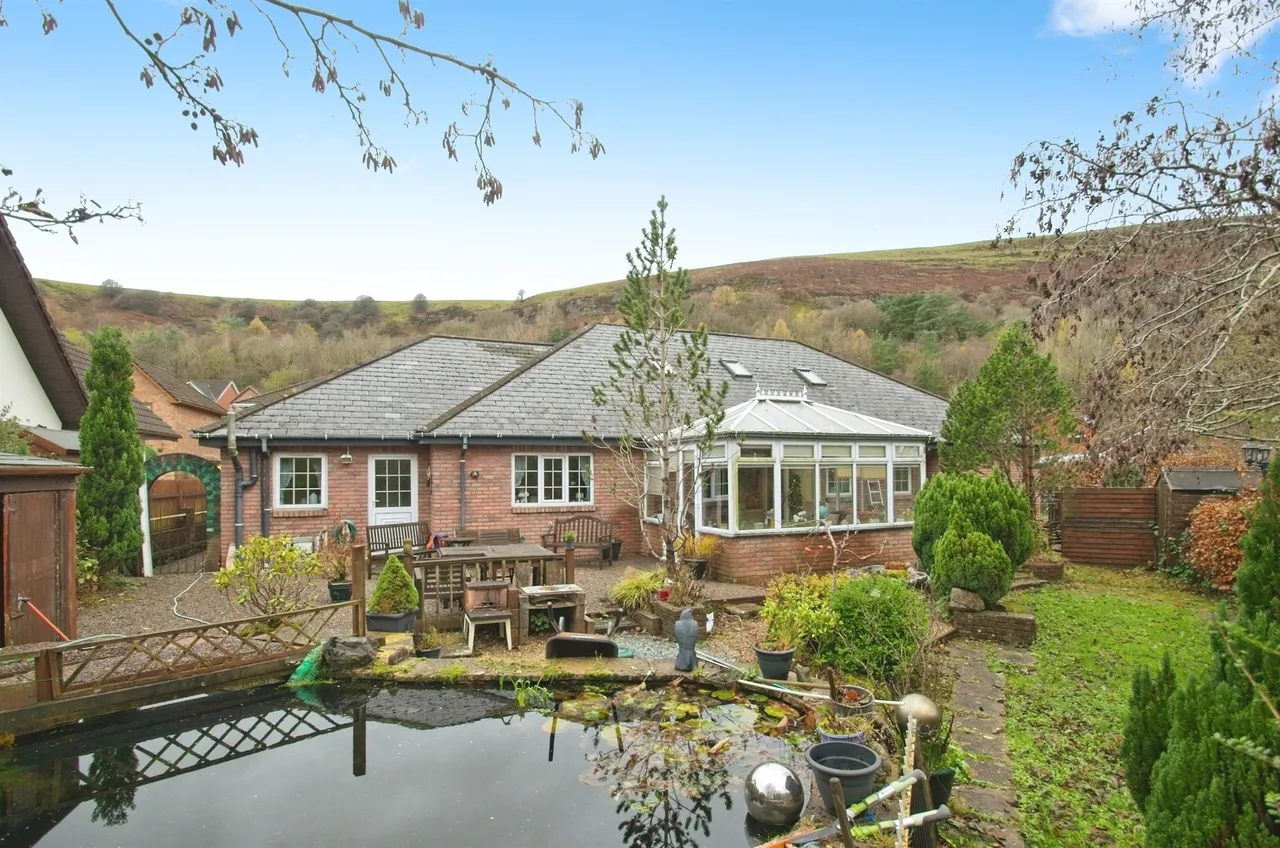Beech Grove, Ebbw Vale, NP23, photo 17