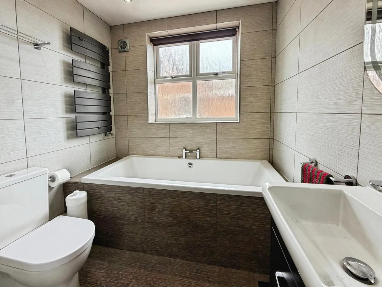 Malvern Avenue, Hindley Green, WN2, photo 3