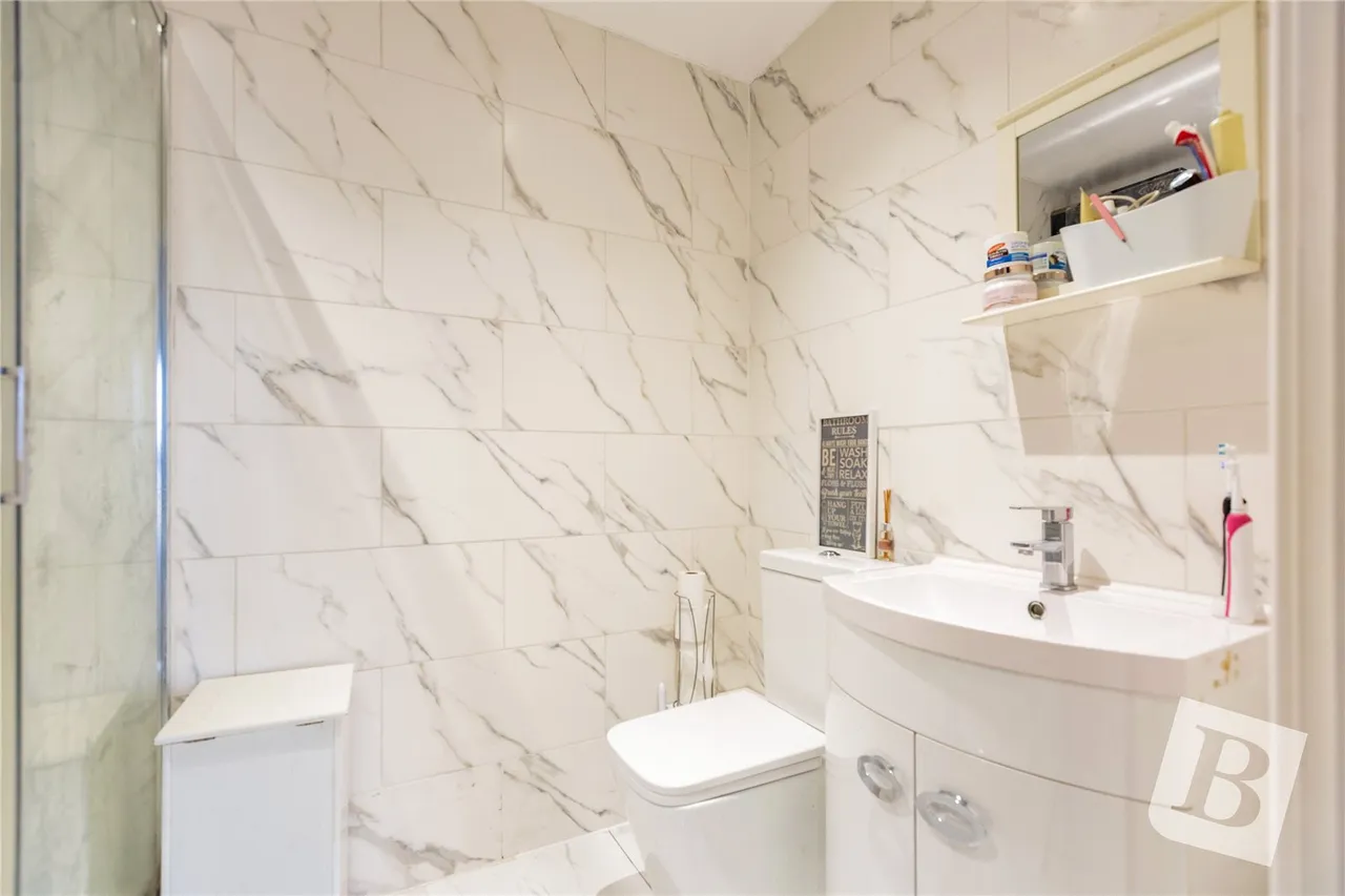 Carla Court, 80 Southend Arterial Road, Romford, RM2, photo 7