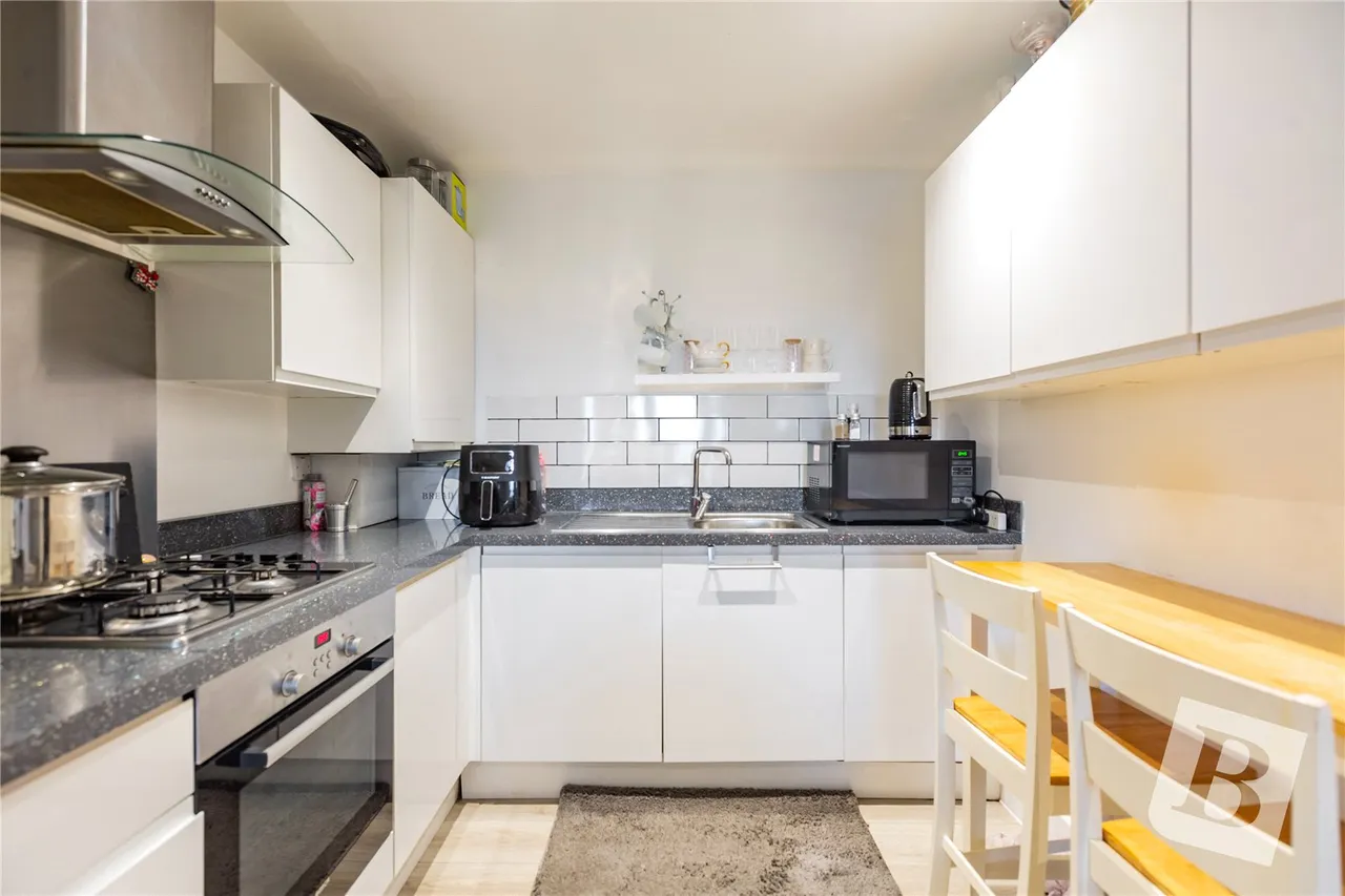 Carla Court, 80 Southend Arterial Road, Romford, RM2, photo 5