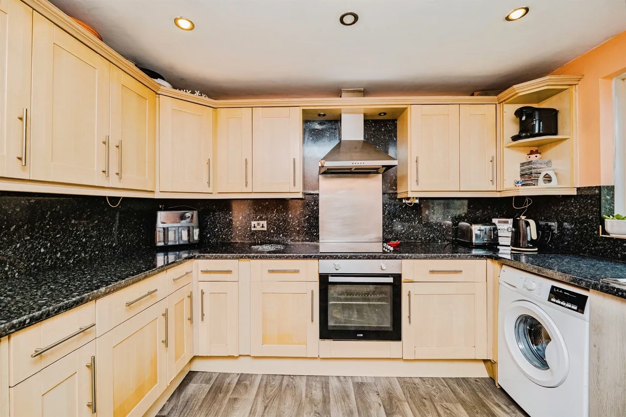 Felindre Road, Bridgend, CF35, photo 8