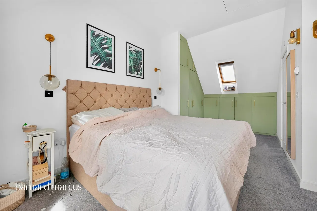 Tala Close, Surbiton, KT6, photo 7