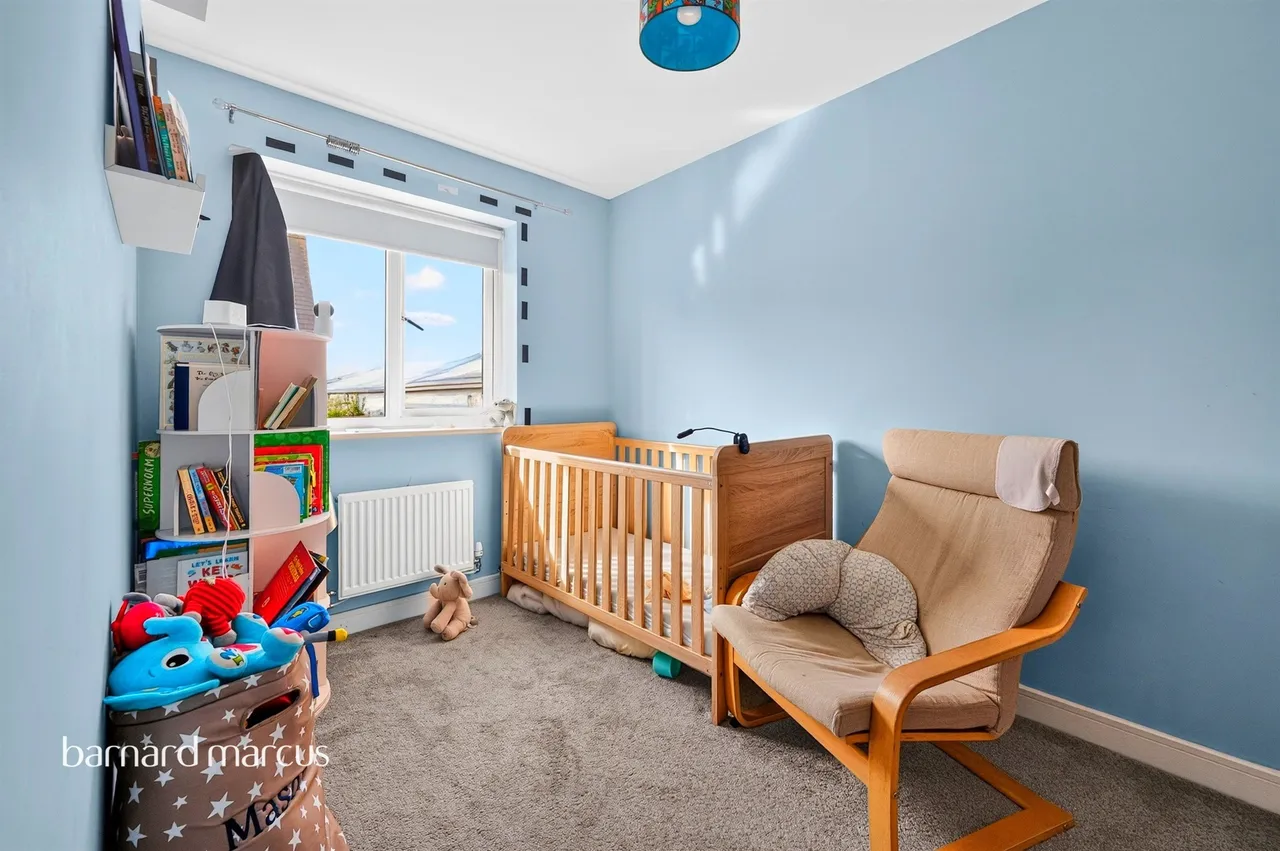 Tala Close, Surbiton, KT6, photo 9