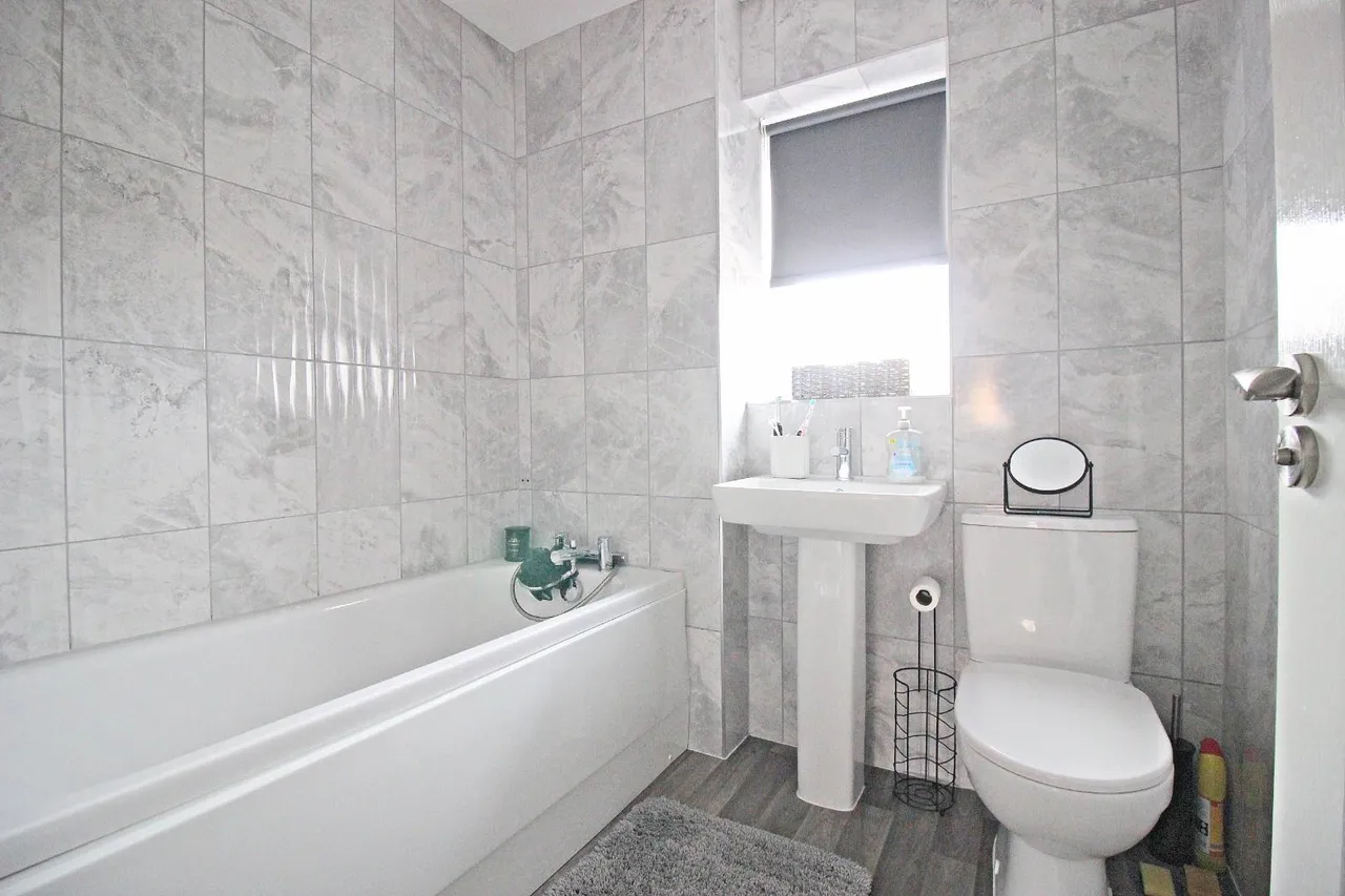 Willington Close, Hetton le Hole, DH5, photo 16