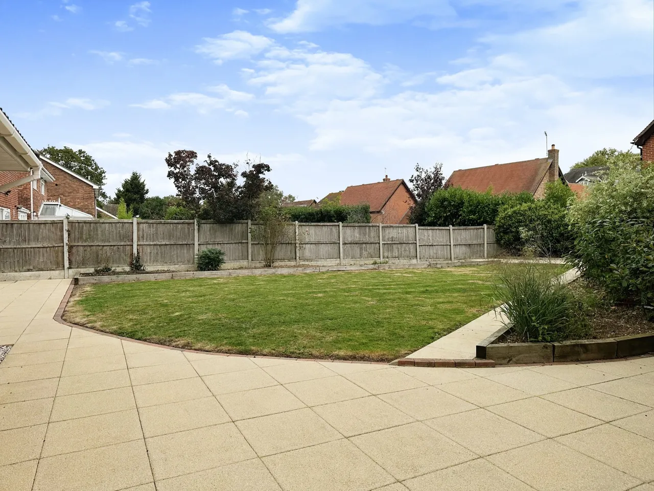 Mandeville Way, Broomfield, Chelmsford, Essex, CM1 7HN, photo 2