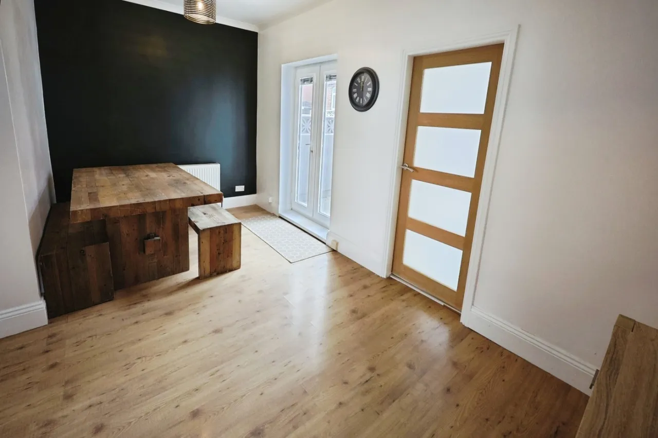 Kitchener Terrace, Ferryhill, DL17, photo 3