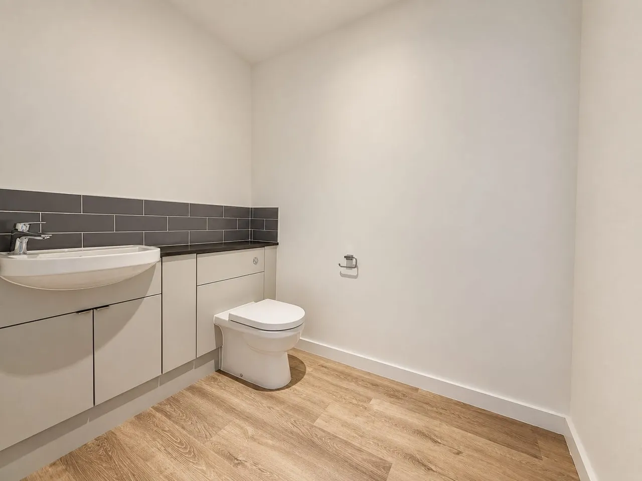 The Winslow Station Road, Bow Brickhill, MK17, photo 16