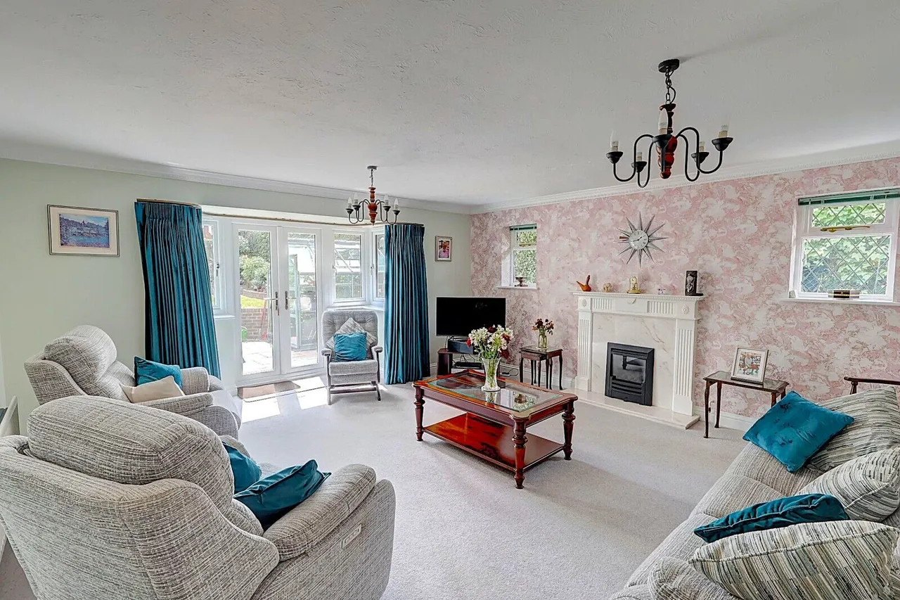 Gardner Close, High Wycombe, HP15, photo 2