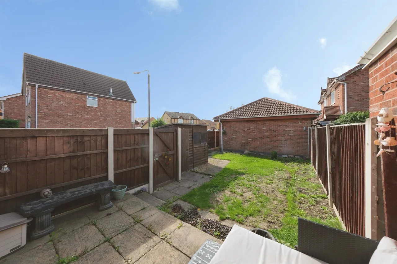 Sawmand Close, Long Eaton, NG10, photo 17
