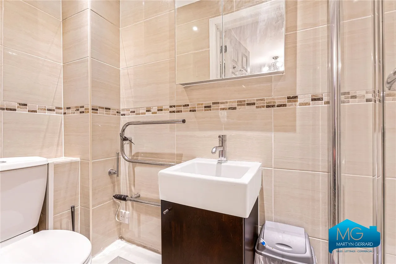 Halton Close, Friern Barnet, N11, photo 4