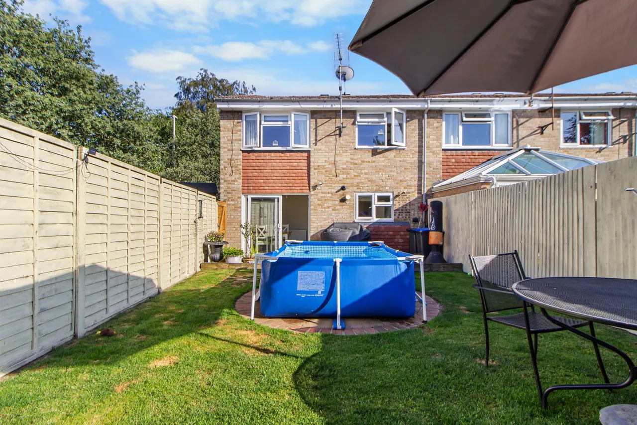 Holtye Road, East Grinstead, RH19, photo 12