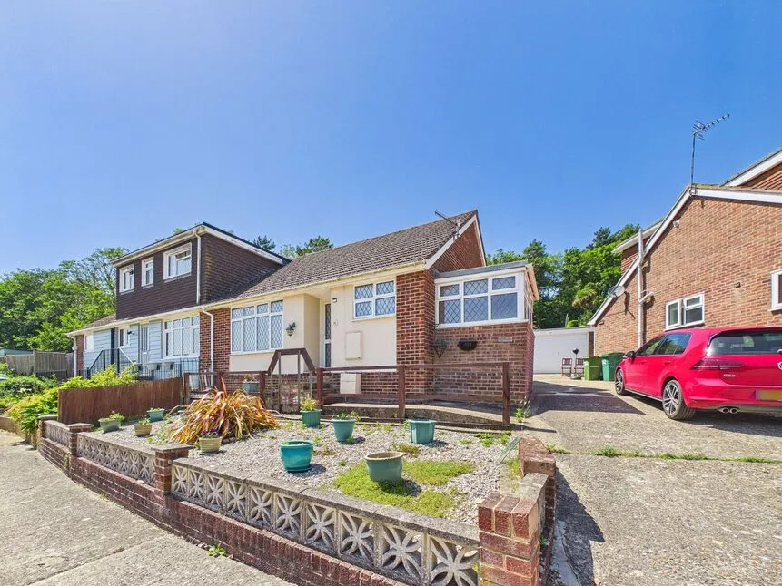 2 bed house for sale, Valebrook Close, Folkestone, CT20