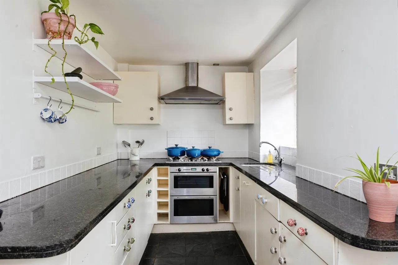 Pembroke Road, Clifton, Bristol, photo 8