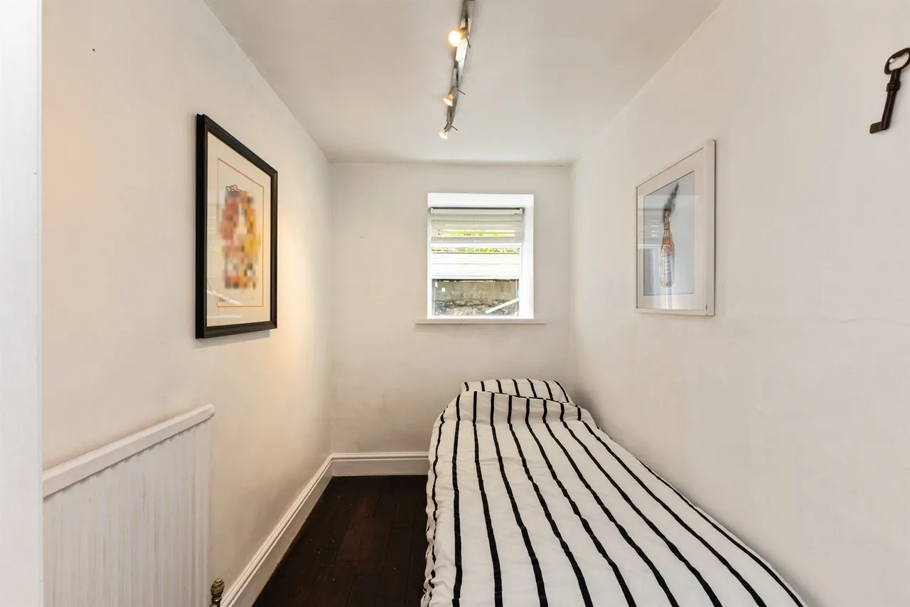 Pembroke Road, Clifton, Bristol, photo 9