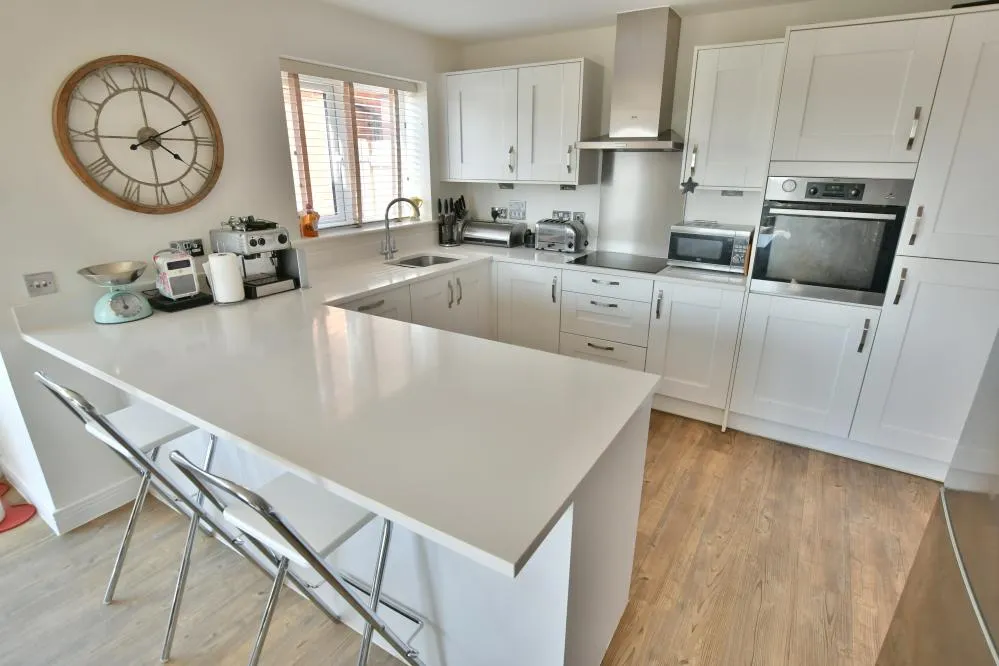 Campion Gardens, Wimborne, BH21, photo 6