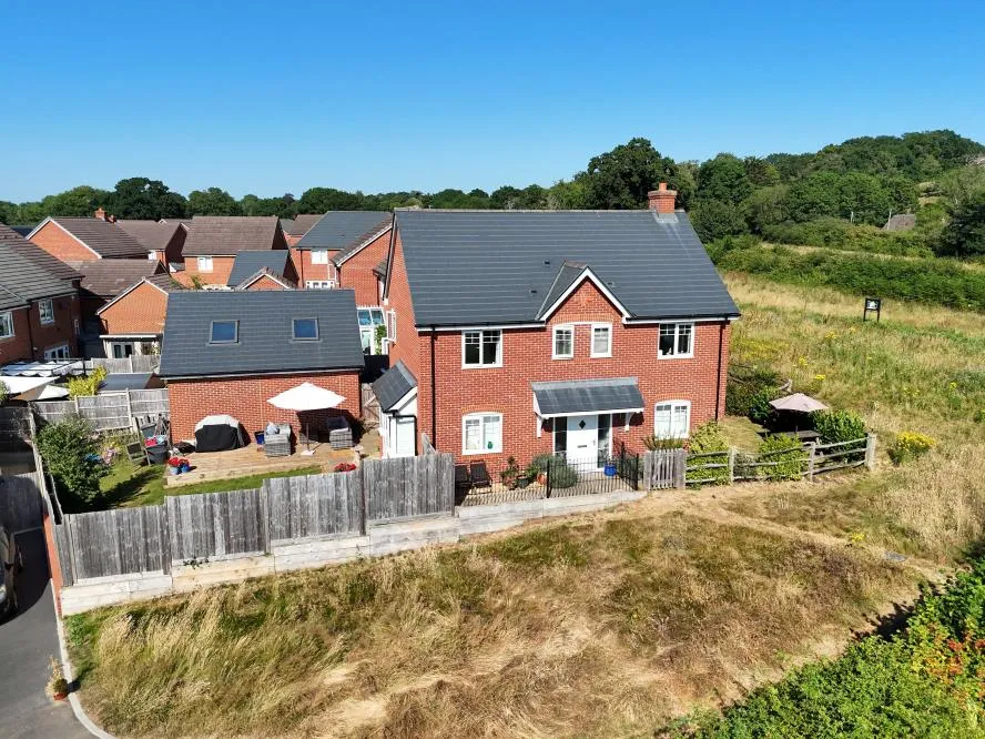 4 bed property for sale, Campion Gardens, Wimborne, BH21