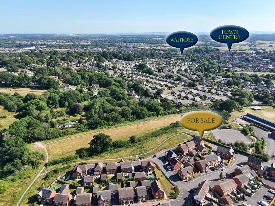 Campion Gardens, Wimborne, BH21, photo 2