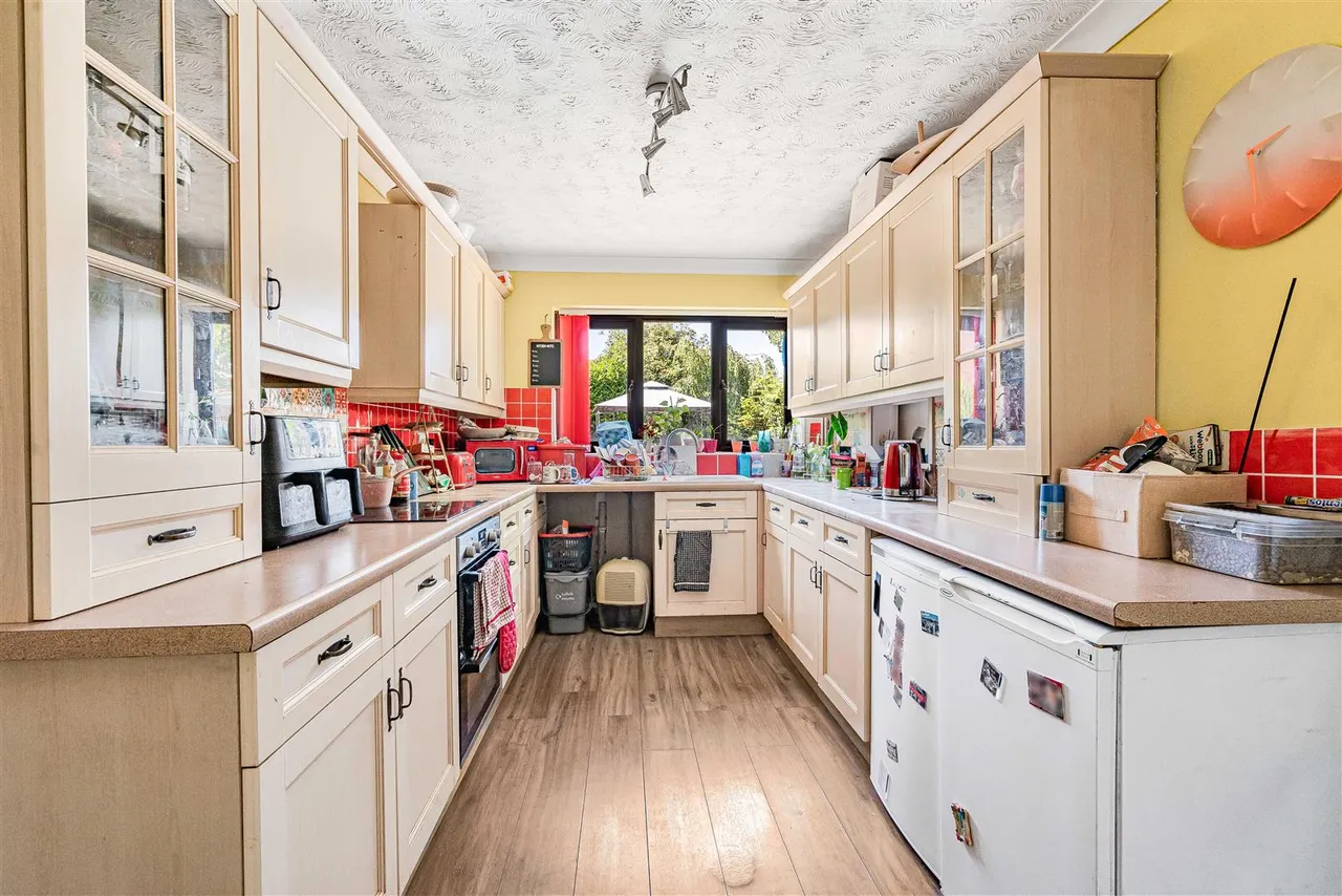 Janus Close, Haverhill, CB9, photo 4
