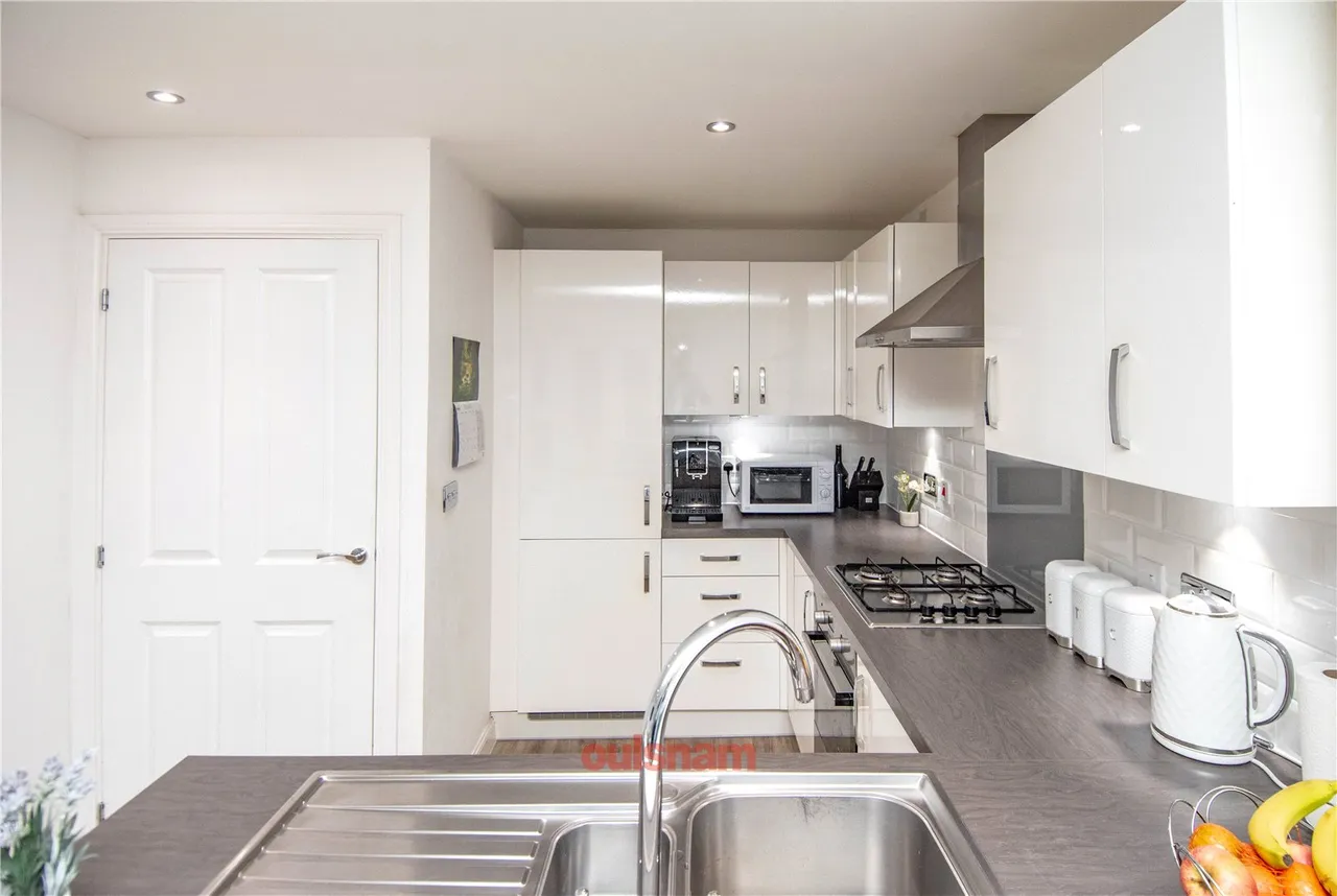Hastings Drive, Stoke Prior, Bromsgrove, B60 4FT, photo 3