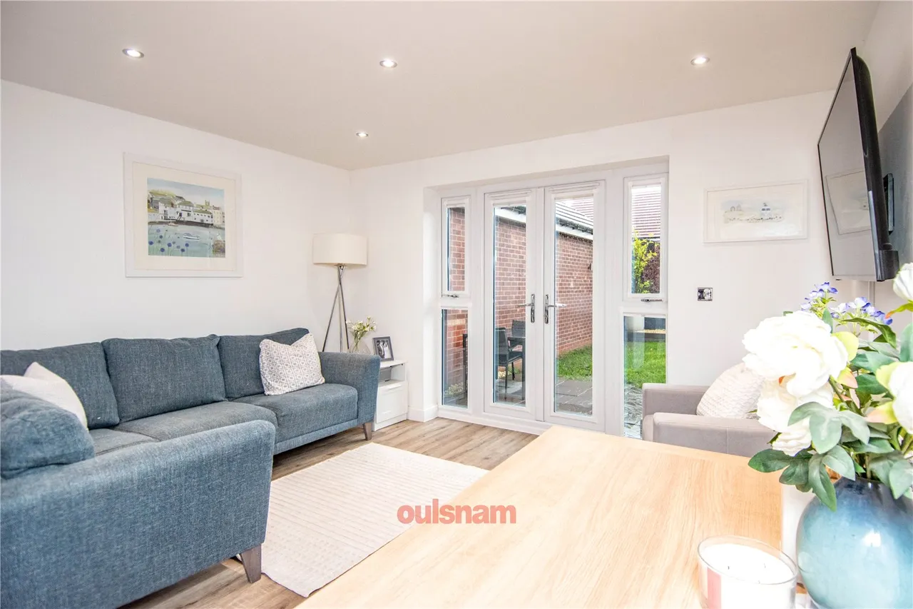 Hastings Drive, Stoke Prior, Bromsgrove, B60 4FT, photo 2