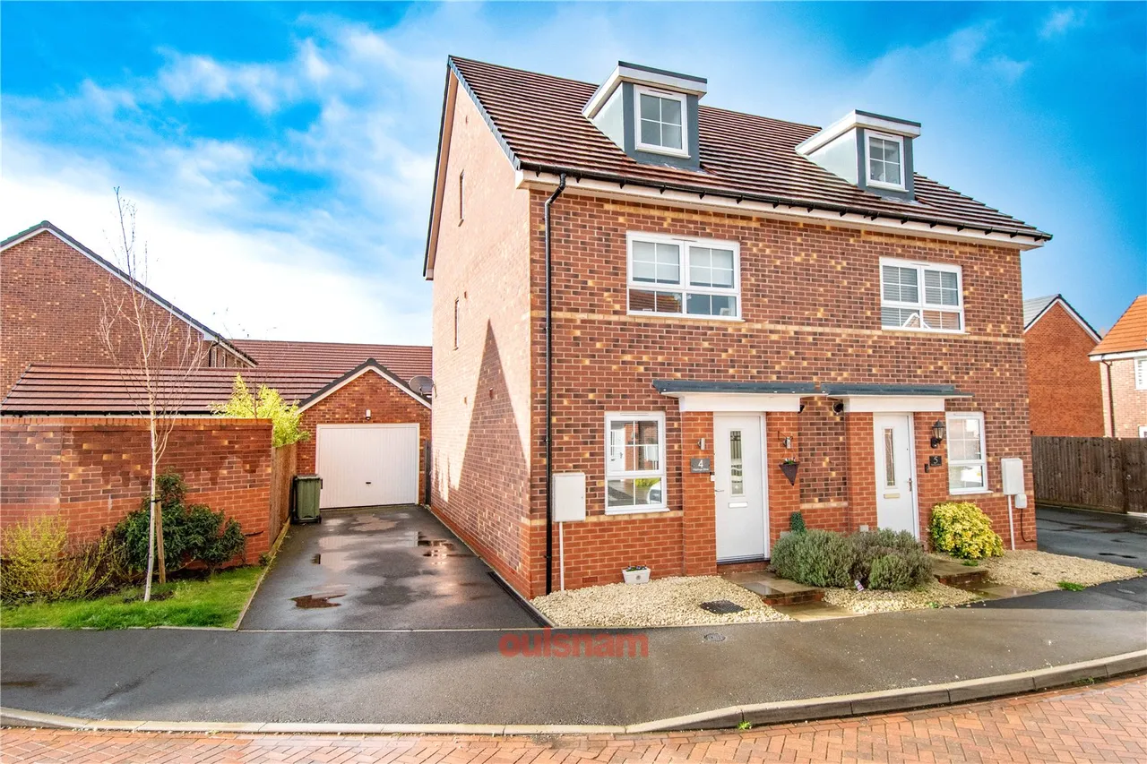 4 bed house for sale — Hastings Drive, Stoke Prior, Bromsgrove, B60 4FT