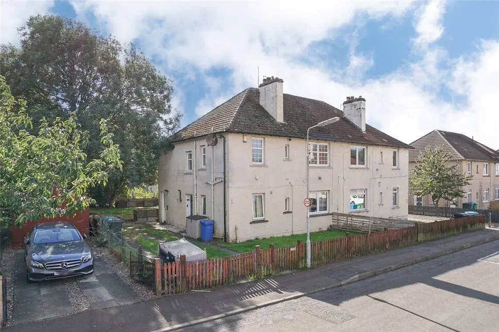 2 bed flat for sale, Letham Avenue, Leven, KY8