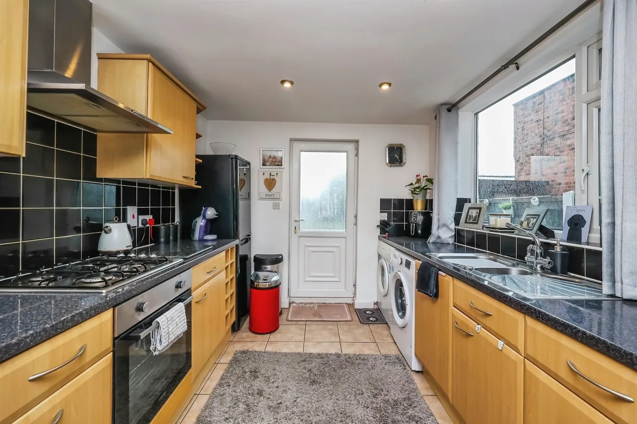 Palmerston Street, Westwood, NG16, photo 3