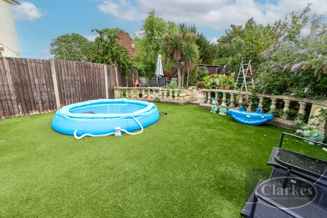 Andrews Close, Bournemouth, photo 8