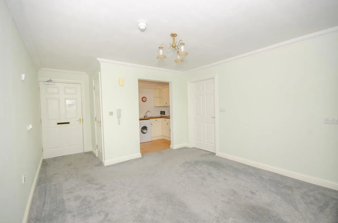 Partridge Drive, Downend, BS16, photo 3