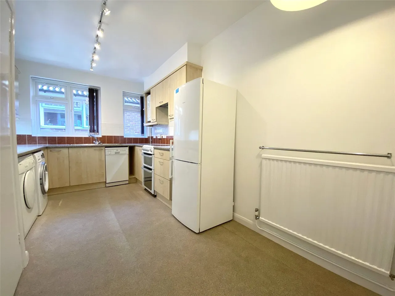 St Pauls Road West, RH4, photo 8