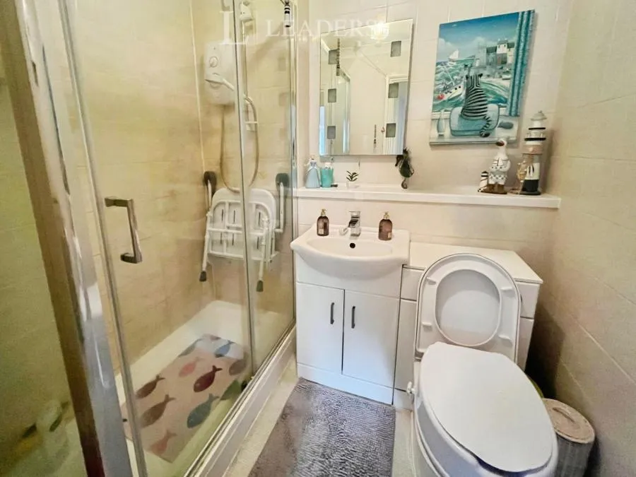 Horndean Road, Emsworth, PO10, photo 8