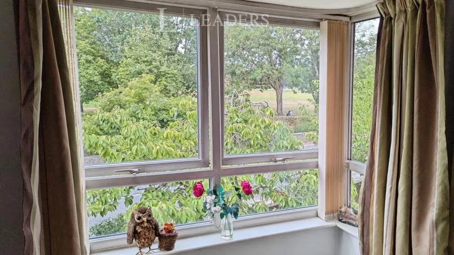 Horndean Road, Emsworth, PO10, photo 3