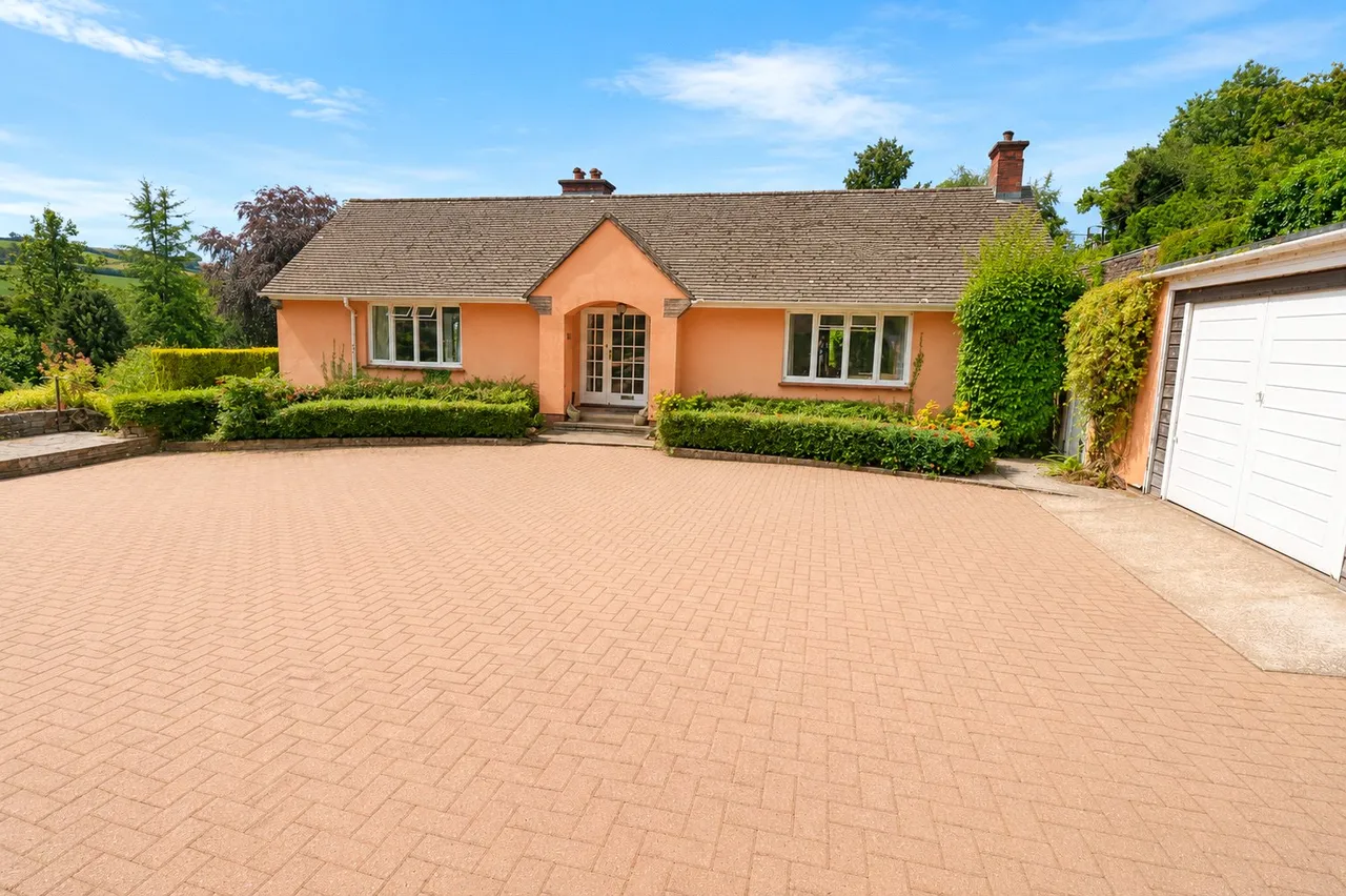 Abbotsfield, Wiveliscombe, TA4, photo 9
