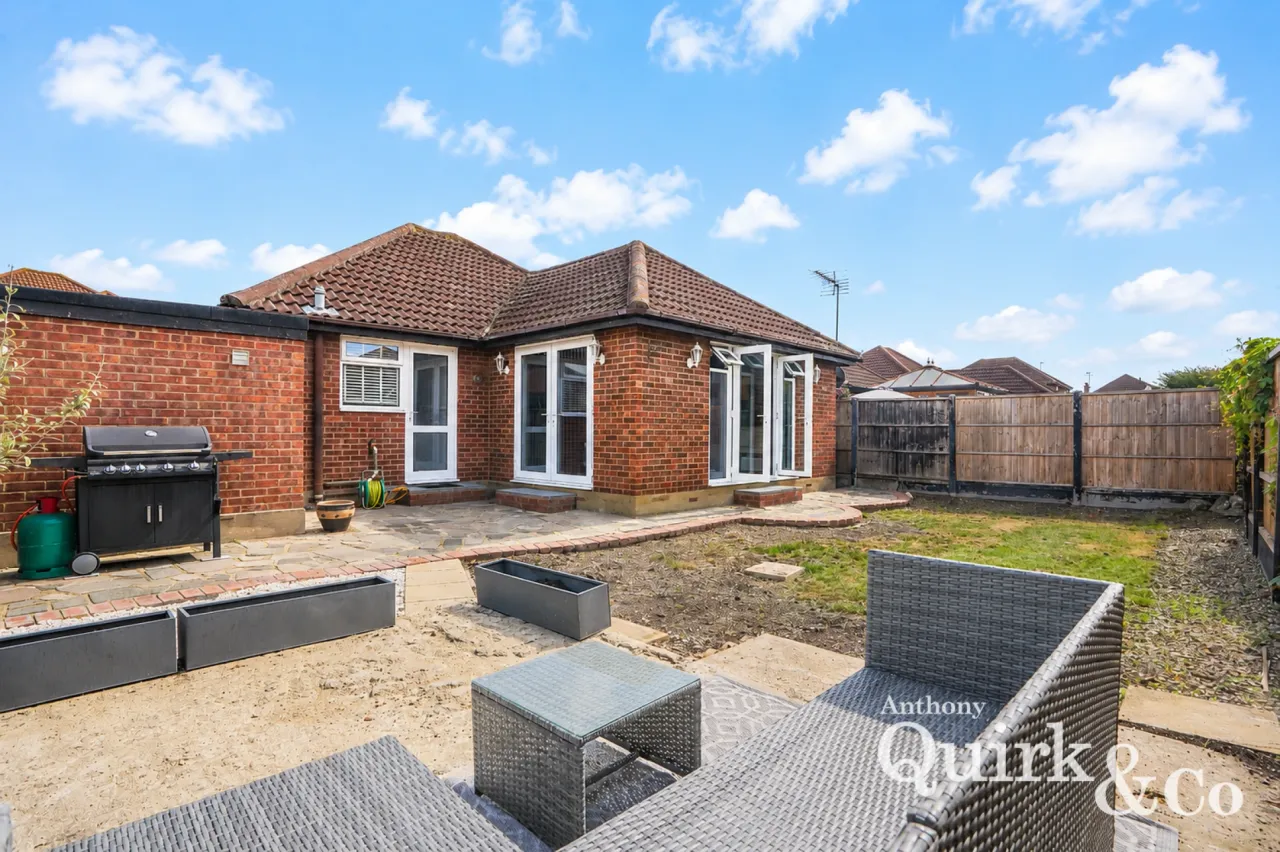 Beecroft Crescent, Canvey Island, SS8, photo 2