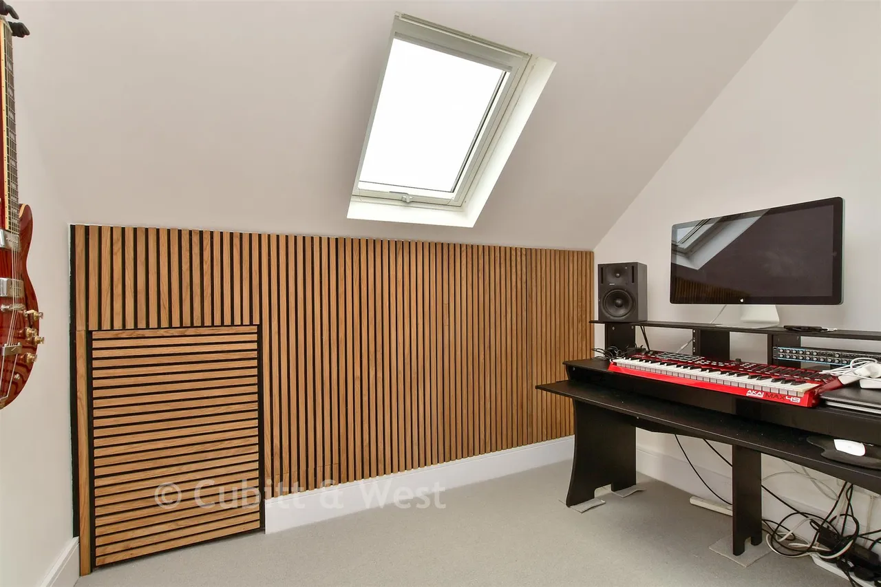Woodbourne Avenue, Patcham, BN1, photo 5