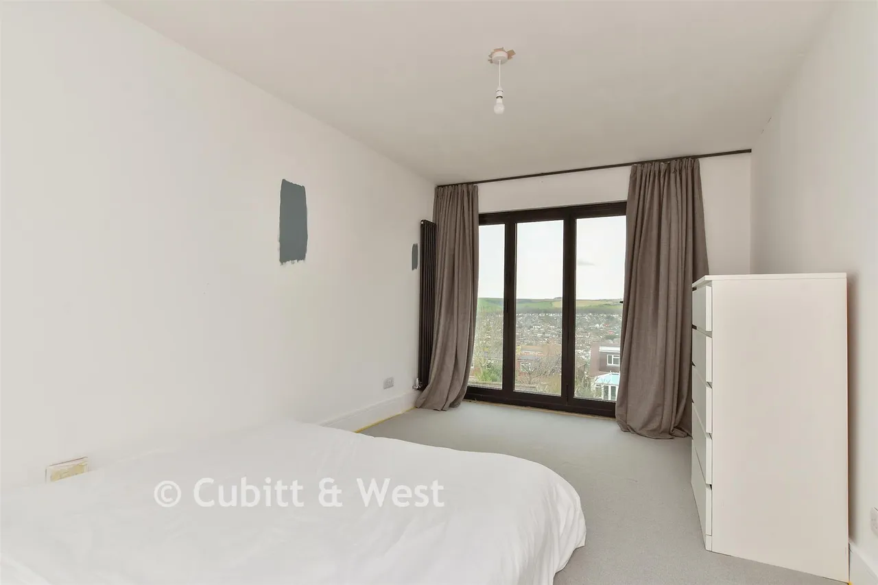 Woodbourne Avenue, Patcham, BN1, photo 11
