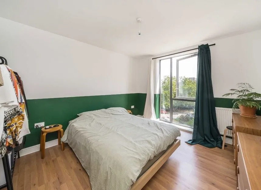 Salk Close, Colindale, NW9, photo 6