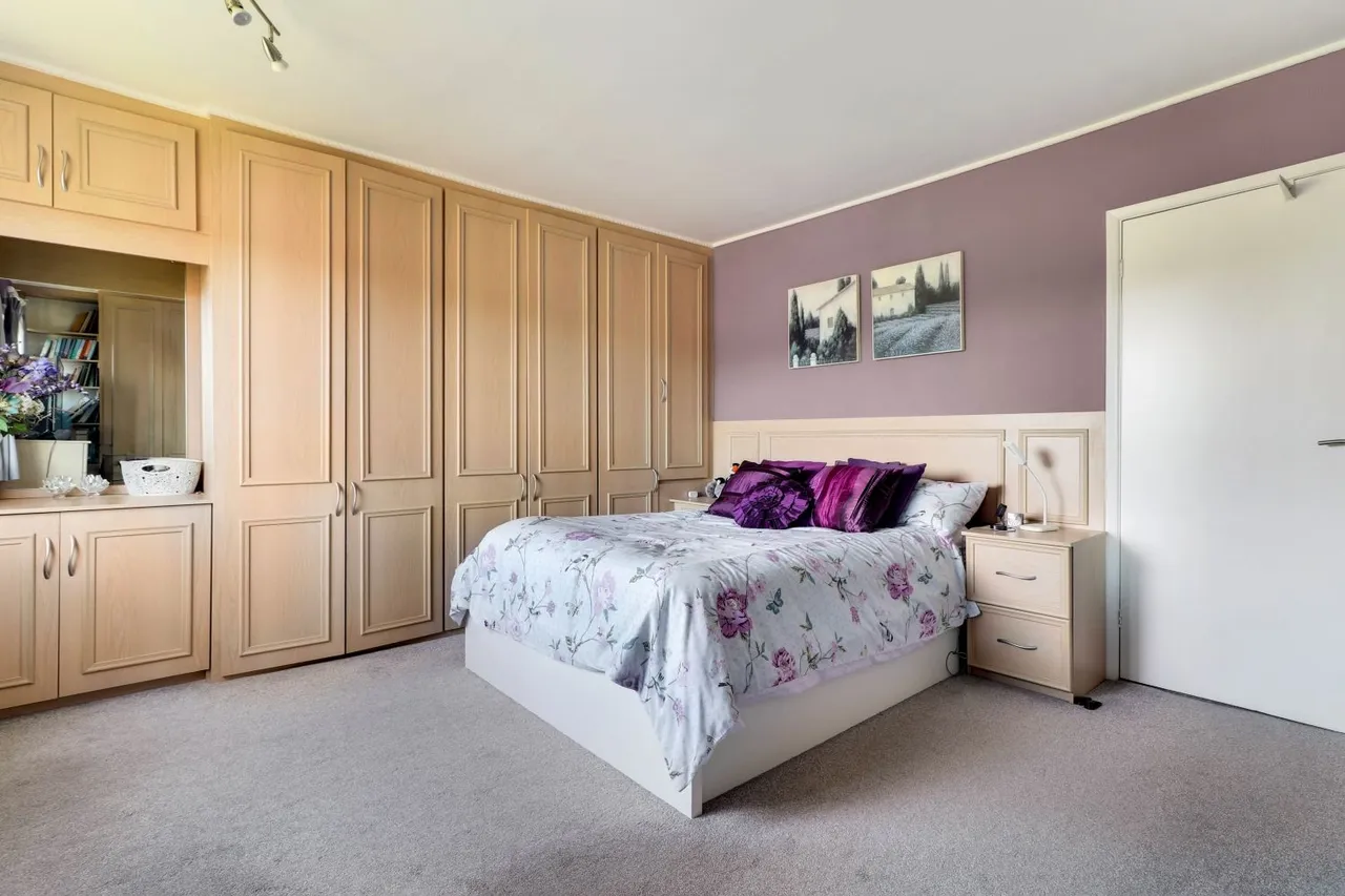 Pendas Way, Crossgates, LS15, photo 17