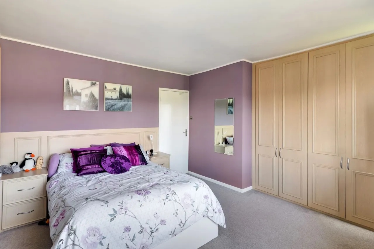 Pendas Way, Crossgates, LS15, photo 16