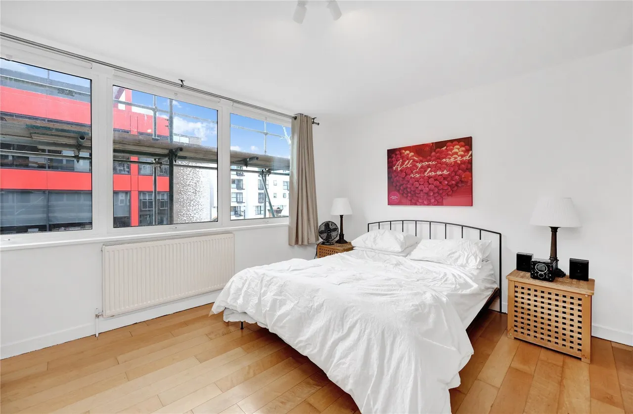 Britton Street, London, EC1M, photo 6